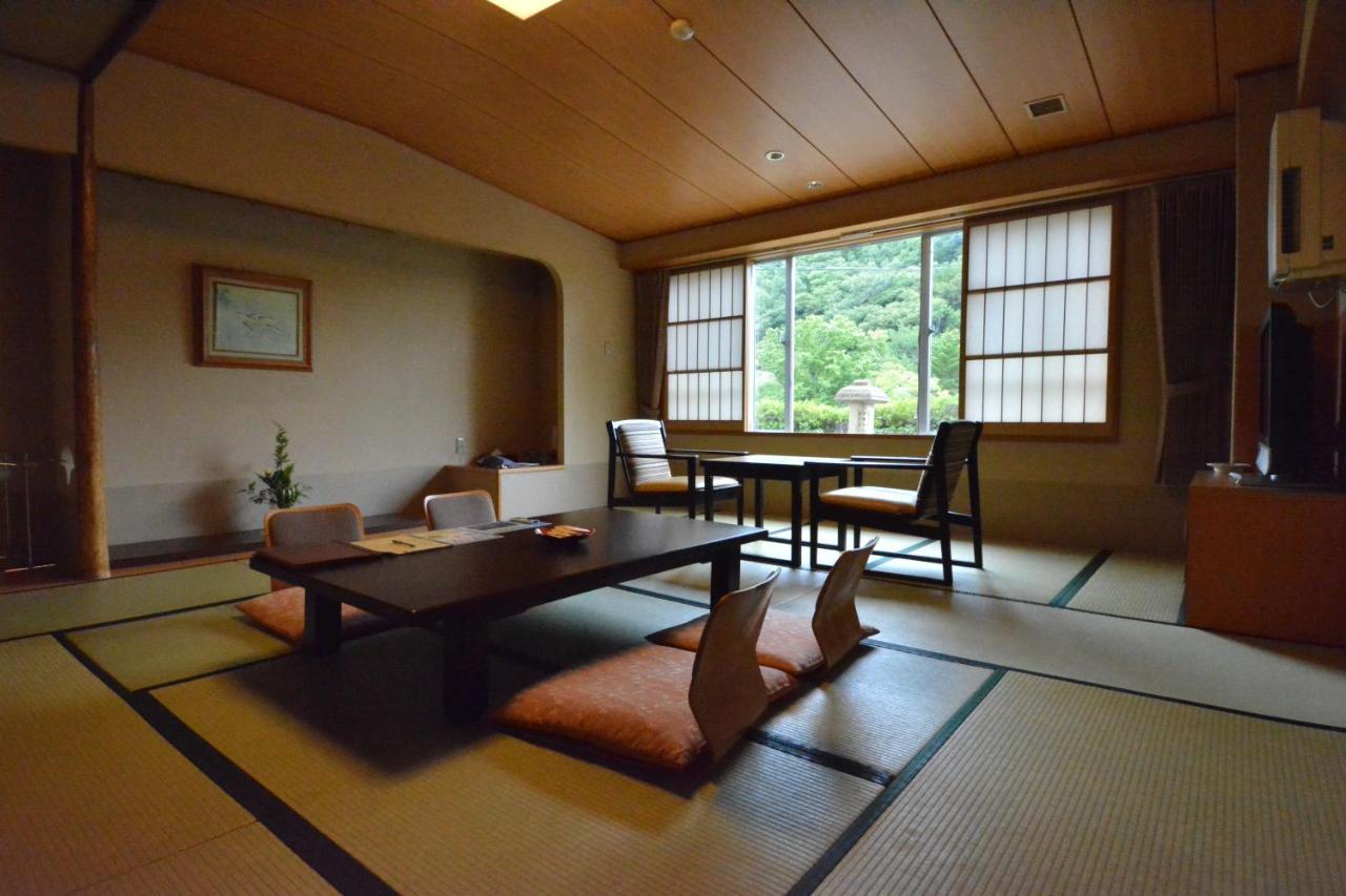 Eirakukan Kōriyama Exteriör bild